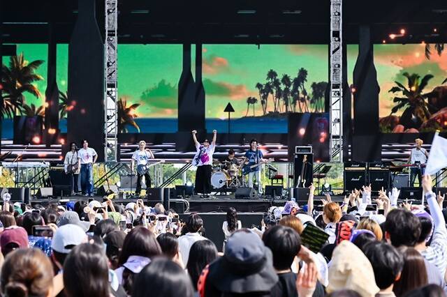 13일과 14일 인천 파라다이스시티 일대에서는 '사운드플래닛 페스티벌2025'가 열렸다. 밴드 엑스디너리 히어로즈는 이틀 연속 참석해 열정적인 무대를 펼쳤다./롤링홀