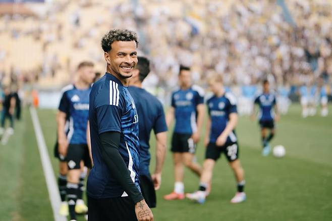 2024~25시즌까지 코모에서 활약한 알리의 모습. 사진=알리 SNS