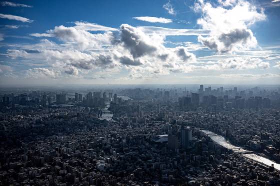 2024년 10월 7일 일본 도쿄 스카이트리의 번개 관측 연구 현장. AFP=연합뉴스