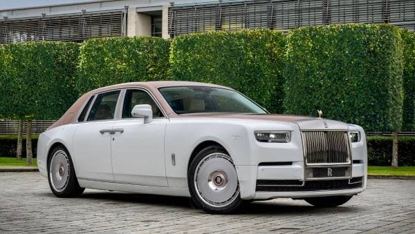 롤스로이스 자동차는 BMW그룹 소속이다. 이젠 항공기 엔진을 만드는 롤스로이스홀딩스와 관련이 없다. /롤스로이스모터스 제공