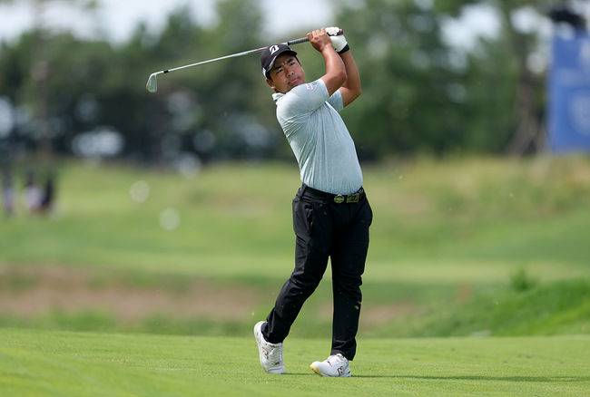 히가 가즈키의 3번홀 아이언 샷.