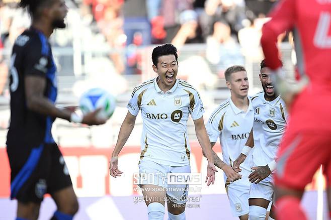 ▲ 손흥민이 LAFC 입성 이후 4경기 2골 1도움이라는 결코 가볍지 않은 출발을 보여주고 있다. MLS 특유의 빠른 전환, 강한 피지컬이 혼재된 리그에 적응하는 속도가 한층 빨라졌다는 평가다.