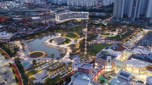 경남 김해관광유통단지 내 롯데가든파크 전경. 부산일보DB