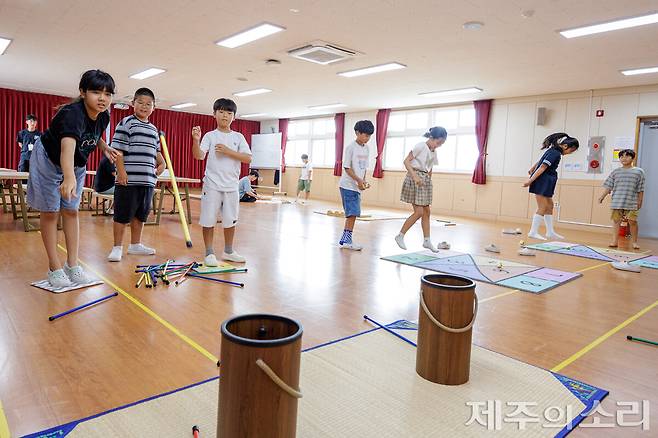 제주시 구좌읍 한동초등학교에서 진행된 방문형 이어지교 프로그램. 사진=이어지교.