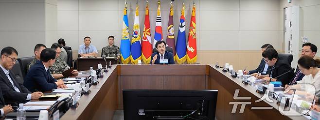 안규백 국방부장관이 5일 서울 용산구 국방부 지휘부회의실에서 군기강 확립 주요지휘관회의를 주관하고 있다. (국방부 제공. 재판매 및 DB 금지) 2025.9.5/뉴스1