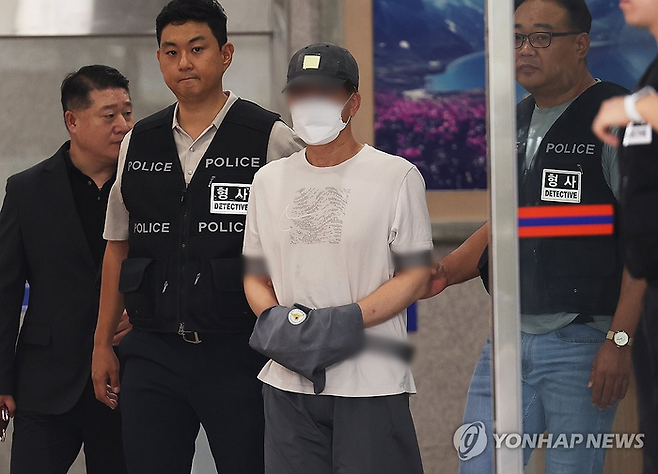 20대 여성 틱토커를 살해하고 시신을 유기한 50대 A씨. [사진 = 연합뉴스]