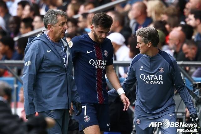 크바라츠헬리아는 아탈란타전 출전이 가능할 것으로 보인다. 종아리 부상을 당했던 그는 검진 결과 안심할 수 있는 수준의 결과가 나왔다고 전해졌다. 사진=AFPBBNews=News1