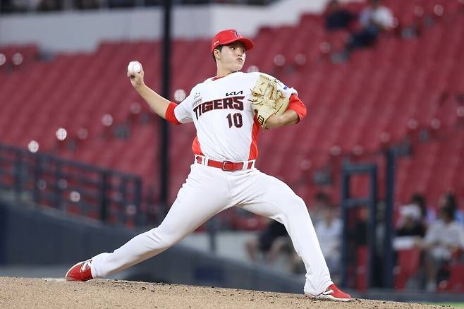 ▲ 16일 선발 등판하는 고졸 신인 김태형 ⓒKIA타이거즈