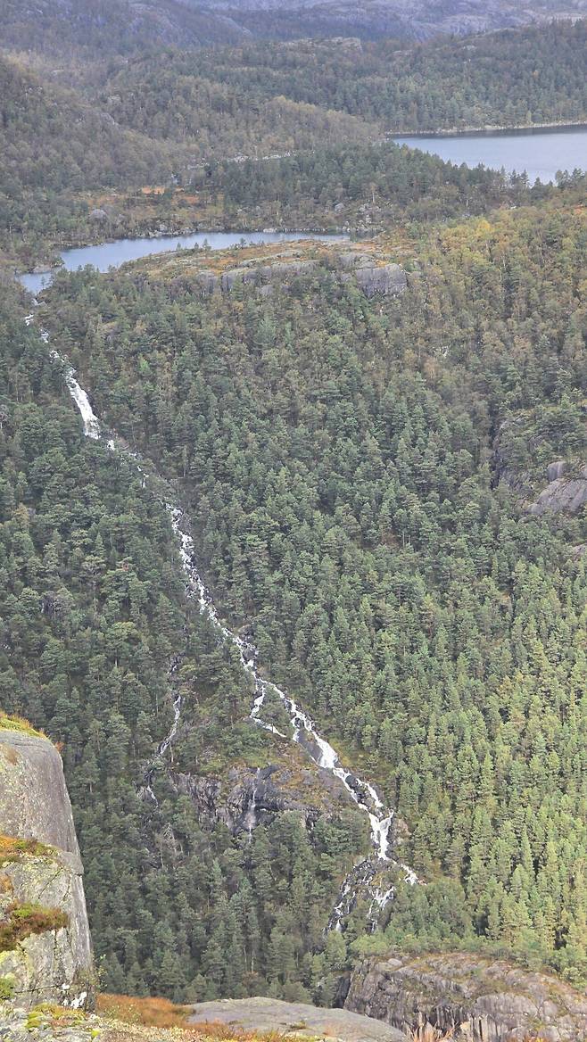 20250917_111623.jpg 프레이케스톨렌 (노르웨이)