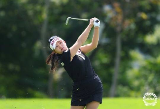 올 시즌 KLPGA 투어 상금 1위를 기록 중인 노승희. /KLPGA