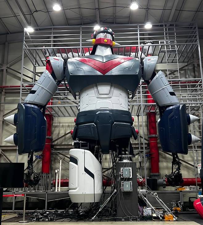 [서울=뉴시스] 케이엔알시스템의 로봇 태권브이. (사진=케이엔알시스템 제공) 2025.09.17. photo@newsis.com *재판매 및 DB 금지