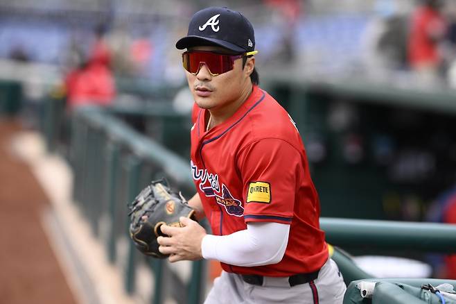 애틀랜타 김하성이 17일(한국시간) 워싱턴과 더블헤더 제1경기에서 4타수 2안타 2득점, 제2경기에서 2타수 1안타 1득점을 올리며 팀의 4연승에 일조했다. 더블헤더 제1경기에서 그라운드로 달려나가는 김하성. 워싱턴DC｜AP뉴시스