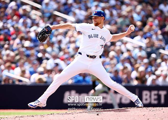 ▲ 올해 메이저리그로 올라와 연봉 180만 달러를 수령한 라우어는 내년에는 그 이상의 연봉 대박도 기대할 수 있다