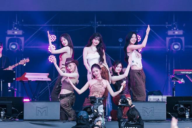 아이브 신드롬, '록 인 재팬 페스티벌 2025' 접수 열도 장악