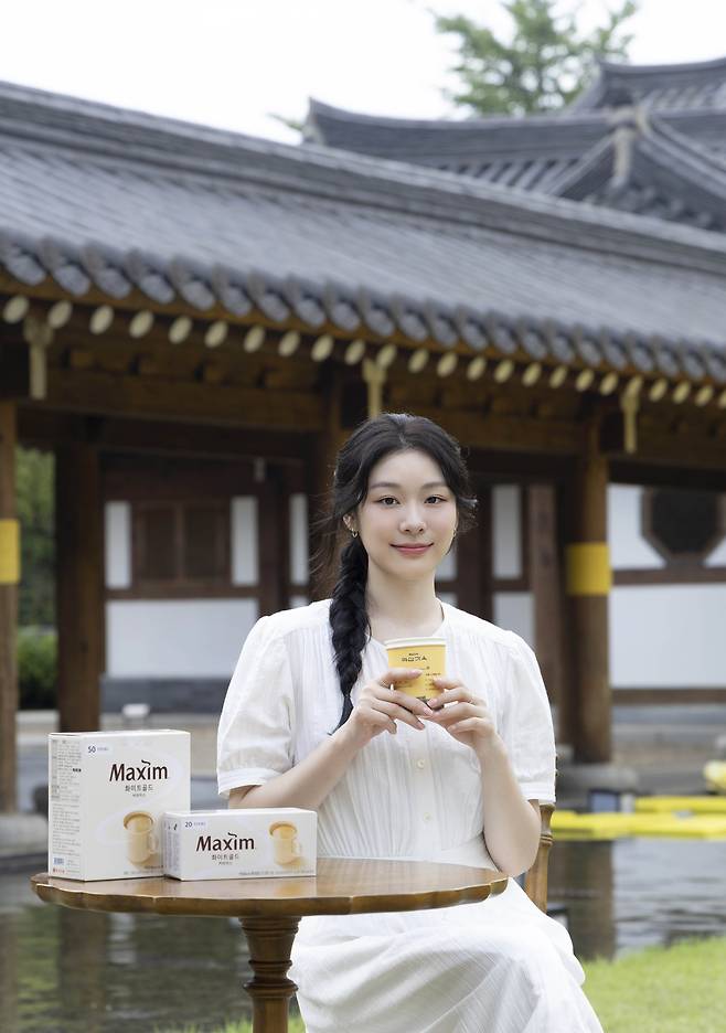 (동서식품 제공)