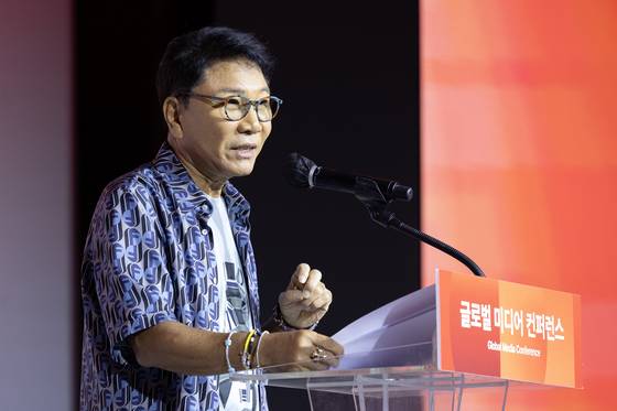 이수만 A2O엔터테인먼트 키 프로듀서는 "다른 나라들은 경제가 성장하고 문화가 따라왔지만, 나는 문화가 한국을 부유하게 만들 수 있다는 생각을 했다"고 말했다. 전민규 기자 / 20250918