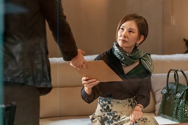 ‘북극성’ 이미숙. 사진ㅣ월트디즈니컴퍼니 코리아