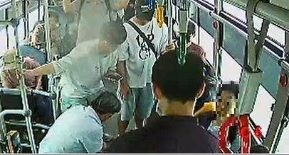 당시 버스 안 모습. 천안시 제공·연합뉴스