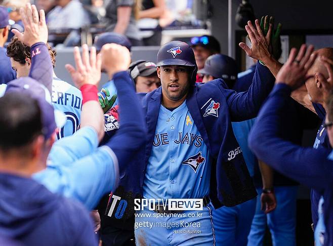 ▲ 지난 2년간 내리막이 가팔랐던 스프링어는 36세에 경력 최고의 시즌을 만들어가고 있다