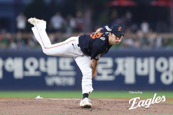 ▲ 18일 광주 KIA전에 대체 선발로 나서 인상적인 투구를 한 윤산흠 ⓒ한화이글스