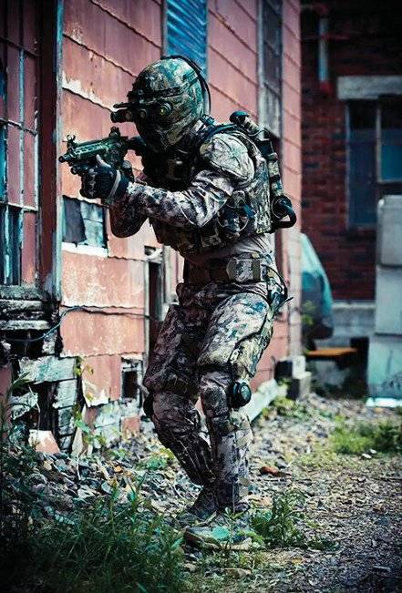 미국이 개발한 강화외골격 슈트&nbsp;TALOS. 유튜브 채널 CNN 캡처&nbsp;