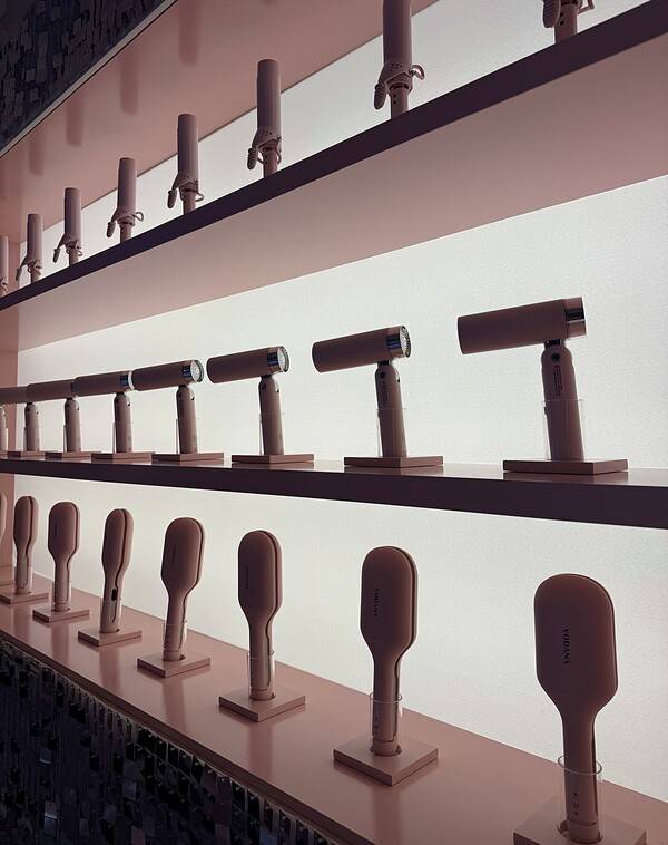 팝업스토어 '본 투 블로우(Born To Blow)'&nbsp; 보다나(VODANA)