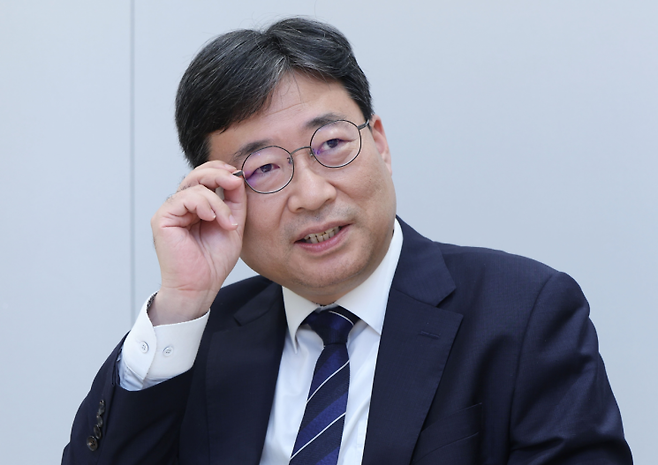 하준경 대통령실 경제성장수석이 18일 서울 용산 대통령실에서 인터뷰를 하고 있다. 사진=대통령실사진기자단