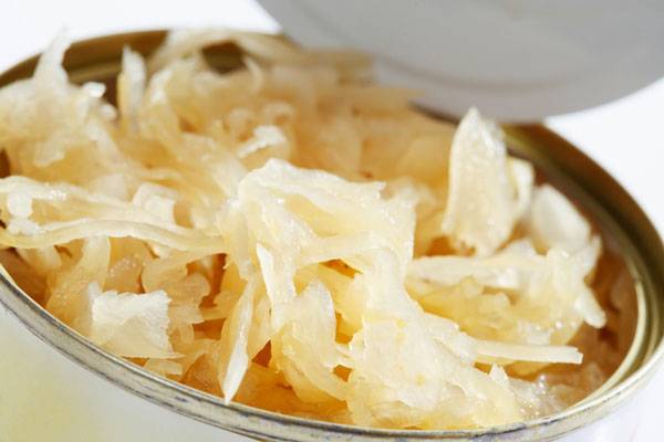 소금에 절인 양배추는 유익균이 풍부해 40대 여성의 면역, 피부 건강에 이롭다./사진=클립아트코리아