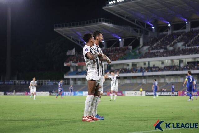 둑스와 린가드/한국프로축구연맹