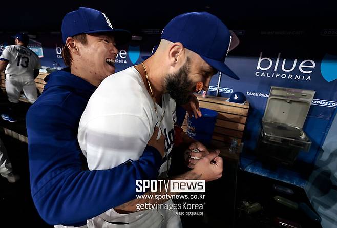 ▲ 야마모토 요시노부와 태너 스캇