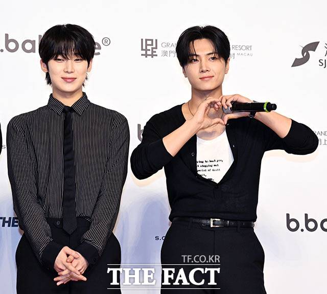그룹 엔하이픈(ENHYPEN)의 선우(왼쪽)와 제이.