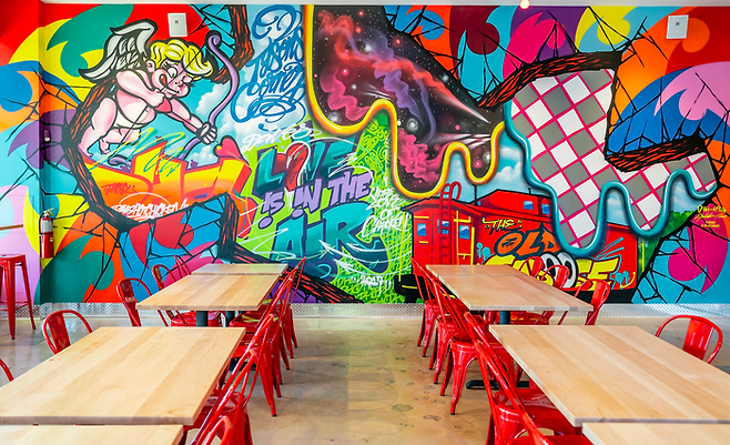 스트릿 감성이 특징인 데이브스 핫 치킨. 자료=레스토랑 뉴스