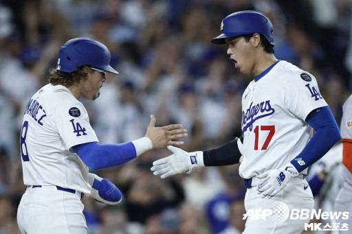 오타니는 역전 스리런을 때렸다. 사진(美 로스앤젤레스)=ⓒAFPBBNews = News1