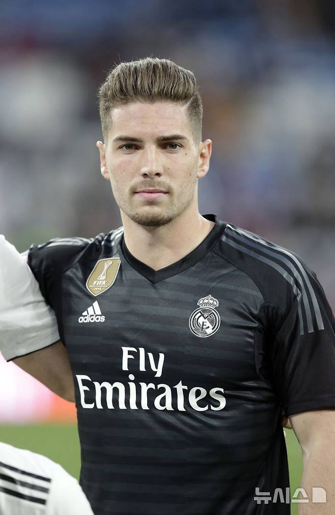 [마드리드=AP/뉴시스] 스페인 프로축구 프리메라리가 레알 마드리드 시절의 루카 지단. 2019.03.31.