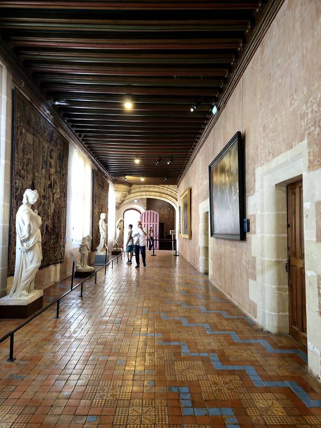 블루아성 루이12세 건물 2층 미술관