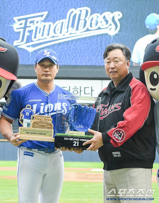 차명석 단장이 오승환을 위해 특별히 준비한 선물.