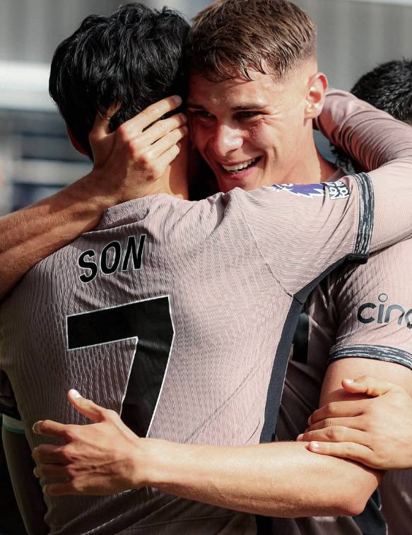 사진=미키 판더펜 SNS 캡처