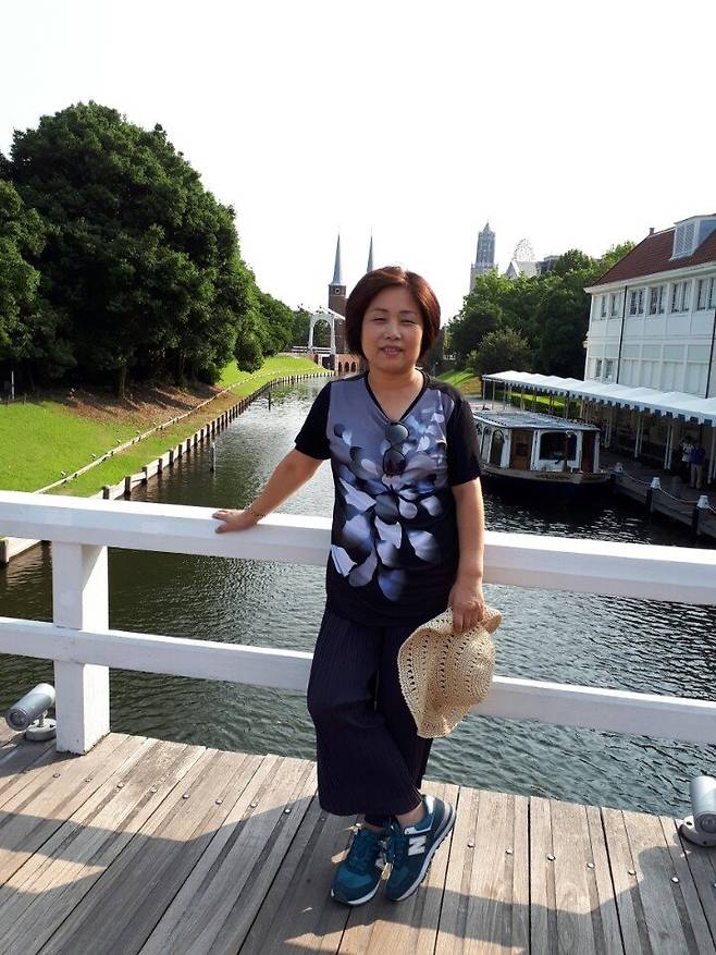 2016년 일본 여행을 하는 최영실 씨.