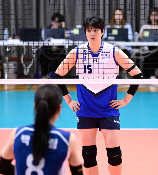 현대건설 유니폼을 입고 두 번째 경기를 치른 김희진./KOVO