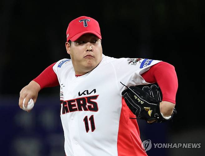 투구하는 조상우 [연합뉴스 자료사진]