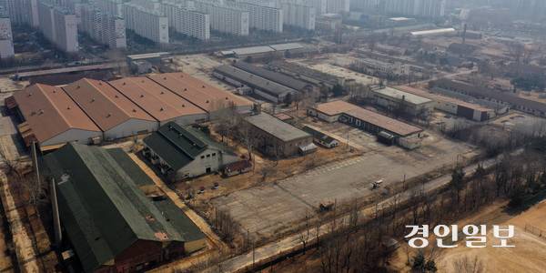 인천시 부평구 옛 미군기지 캠프마켓 D구역 내 위치한 제빵공장, 사무실, 창고 등 근대건축물 모습. /경인일보DB