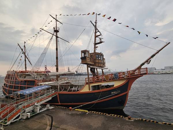 일본 오사카의&nbsp;콜럼버스 산타 마리아호 [사진 = 최정철 교수]
