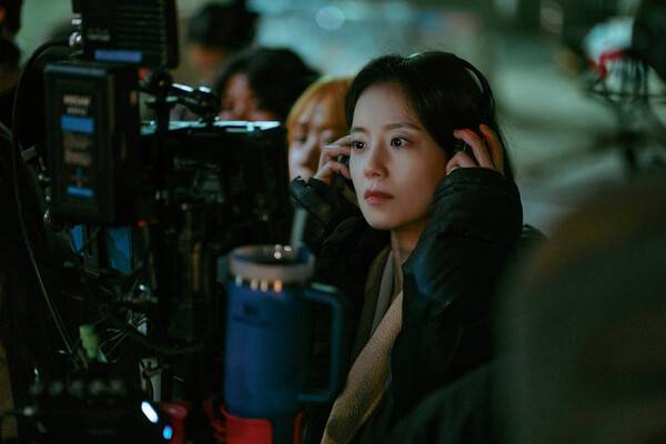 '귀시' 문채원 비하인드 스틸, 사진제공=미시간벤처캐피탈㈜, ㈜제리굿컴퍼니