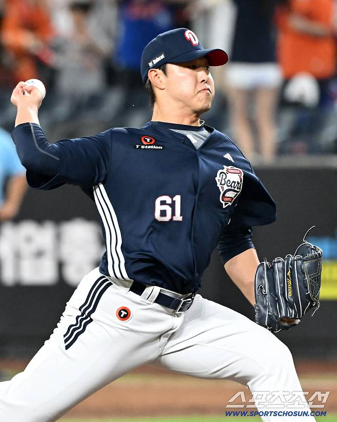 20일 대전 한화생명볼파크에서 열린 한화 이글스와 두산 베어스의 경기. 두산 최원준이 역투하고 있다. 대전=박재만 기자 pjm@sportschosun.com/2025.08.20/