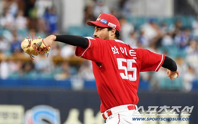 11일 대구 라이온즈파크에서 열린 삼성 라이온즈와 SSG 랜더스의 경기. SSG 화이트가 역투하고 있다. 대구=박재만 기자 pjm@sportschosun.com/2025.09.11/