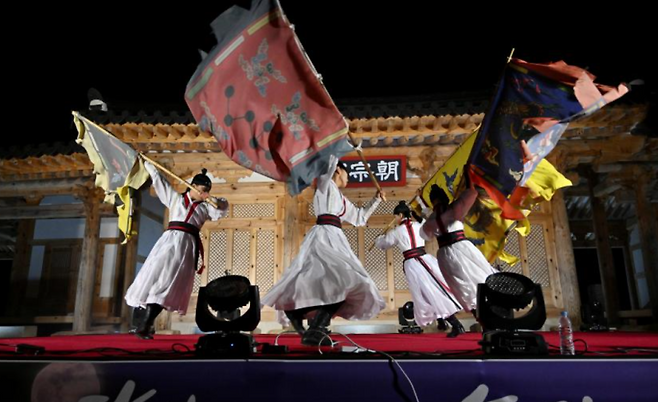 충남 당진시의 생생 국가유산 사업 '면천읍성 360도 투어. 당진시