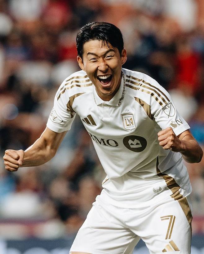 [서울=뉴시스] 미국 프로축구 메이저리그사커(MLS) 로스앤젤레스FC(LAFC) 손흥민. (사진=LAFC SNS 캡처)  *재판매 및 DB 금지