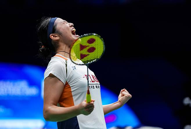 안세영이 21일 중국 마스터스 여자단식 결승에서 한웨를 꺾은 뒤 포효하고 있다. 신화연합뉴스