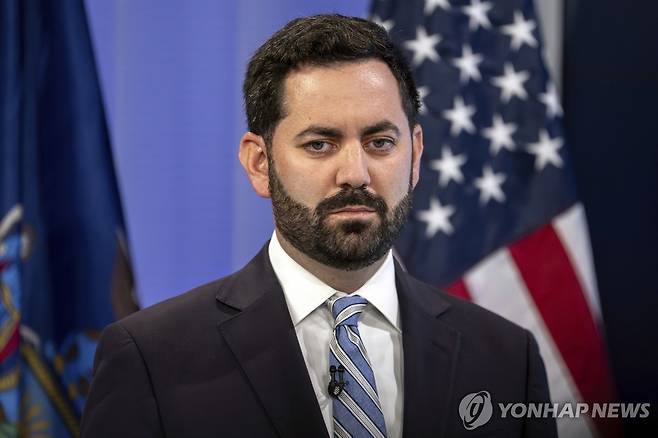 마이크 롤러 미 하원의원 [AP=연합뉴스 자료사진]