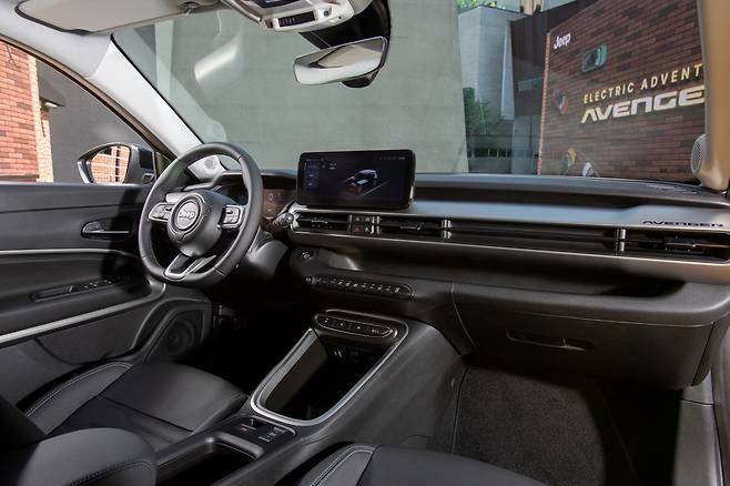 어벤저의 실내 모습 /스텔란티스코리아 제공